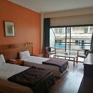 Charles Hotel